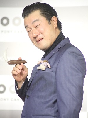 â¥